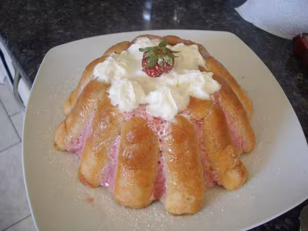 Charlotte mousse de fraise