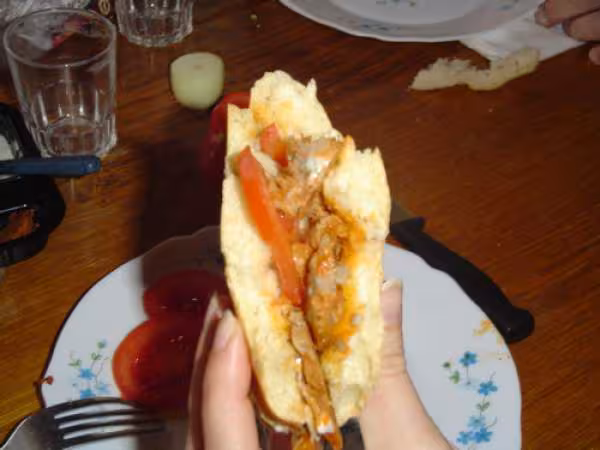 Pain kebab garnit
