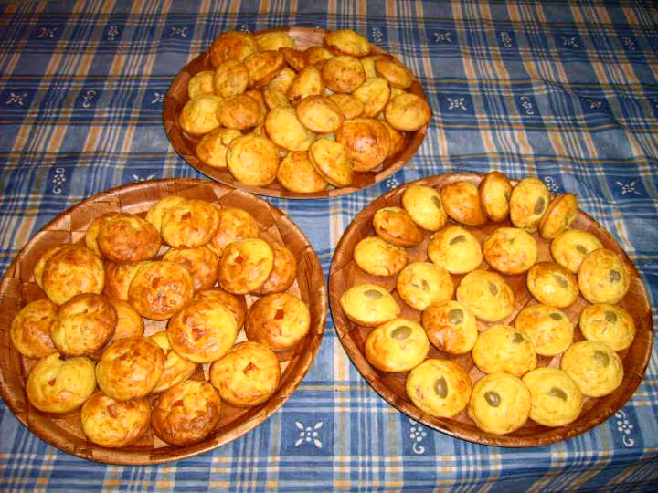 Muffins jambon saucisse olives
