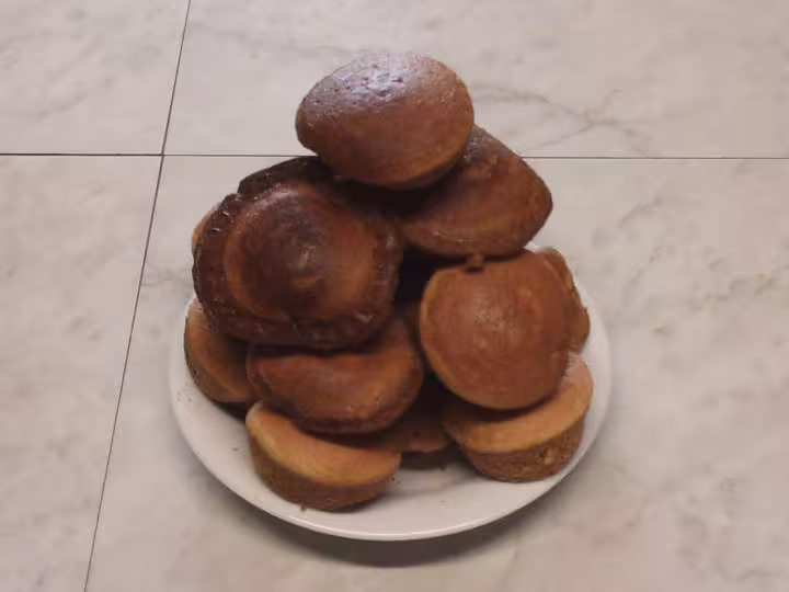 Muffins yaourt et rocher ferero dans le pie muffins