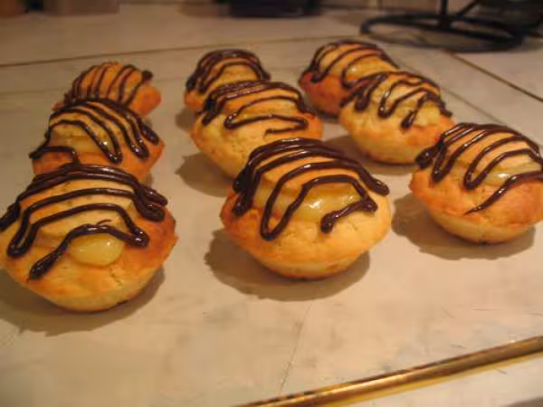 Bouchees lemond curd