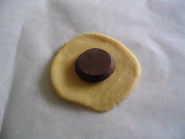 Brioche fourree pose du palet chocolat