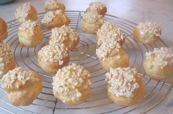 Choux glacage blanc aux amande