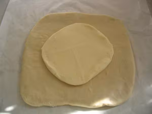 Croissant pose du beurre