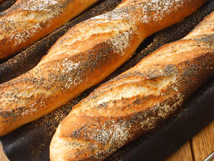 Baguette au lavain a la farine lupin et graines de pavot