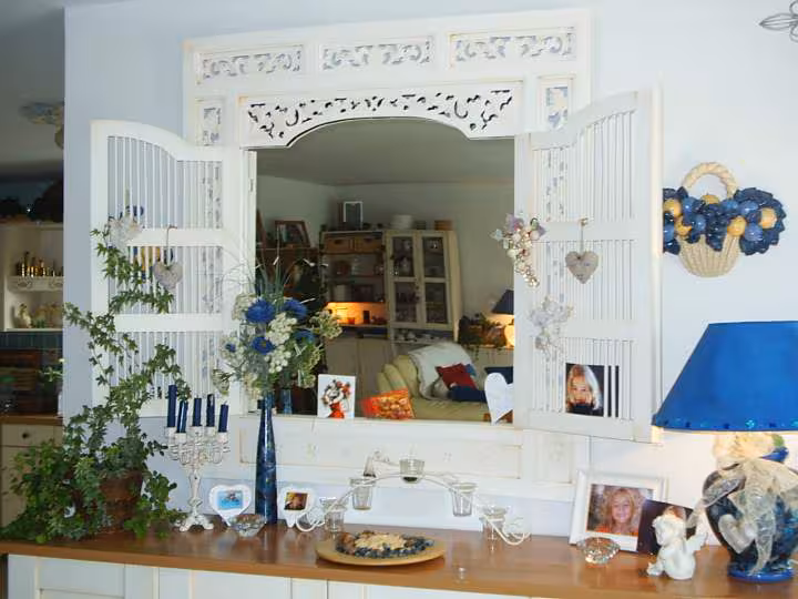 Miroir repeint en blanc