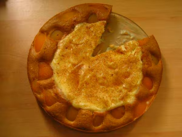 Tarte a la peche et a la creme