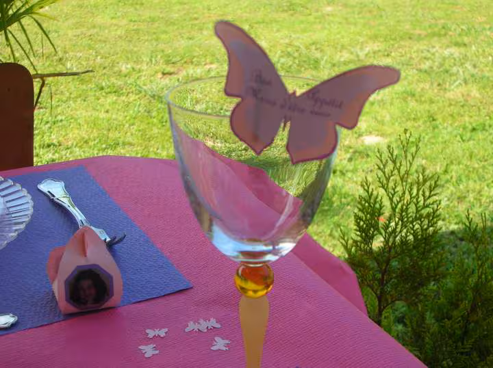Papillon pour souhaiter un bon repas