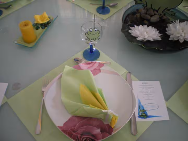 Table grenouille