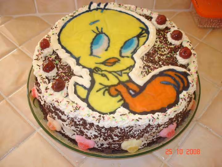 Foret noire titi glacage pour les 18 ans de ma niece
