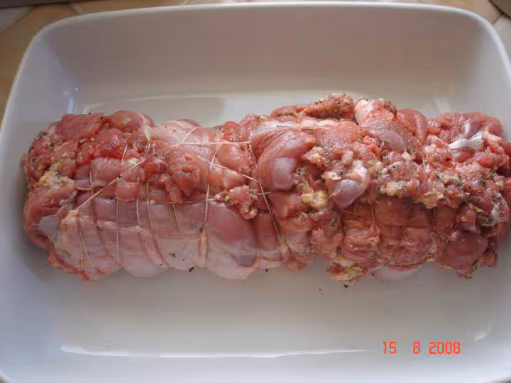 Roti de dinde farci