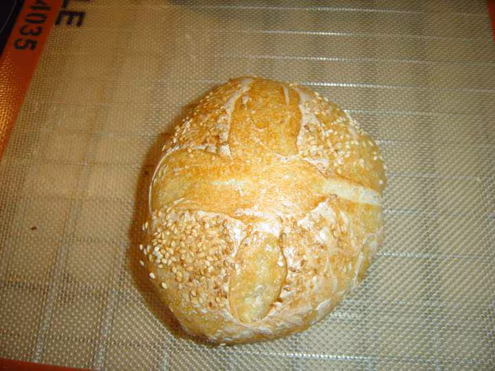 Boule aux graines de sesame