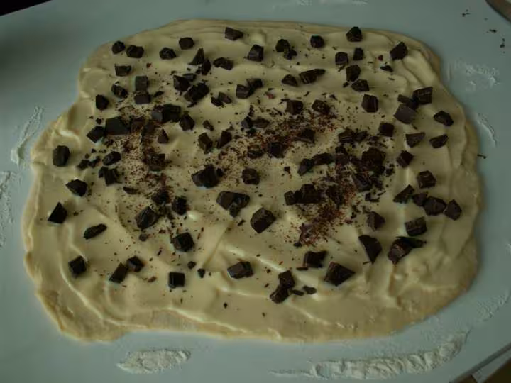 Chinois de doudouce pate etalee creme