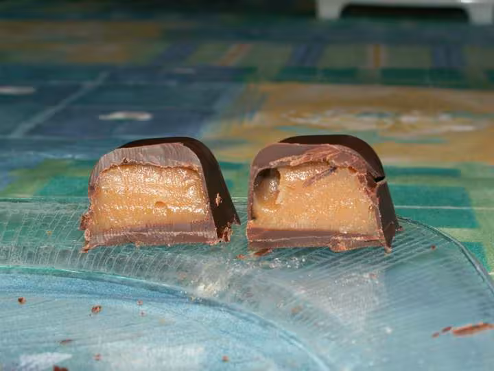 Chocolat au caramel ouvert 2 mai