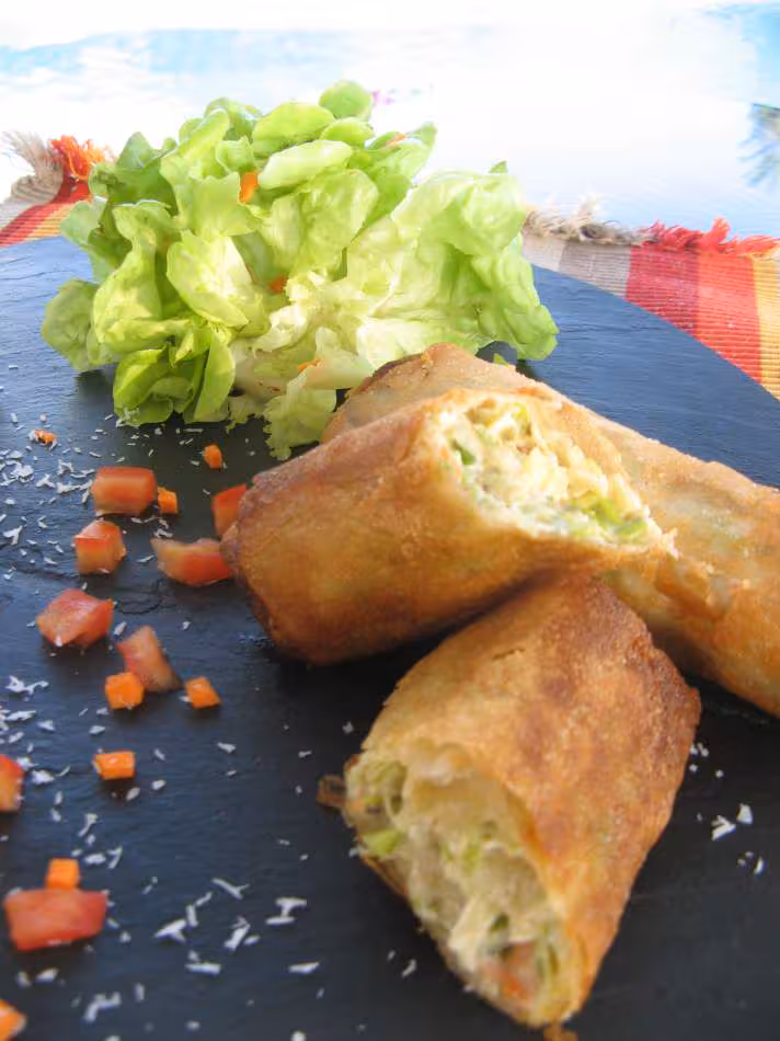 Nems au camarons legumes et pesto