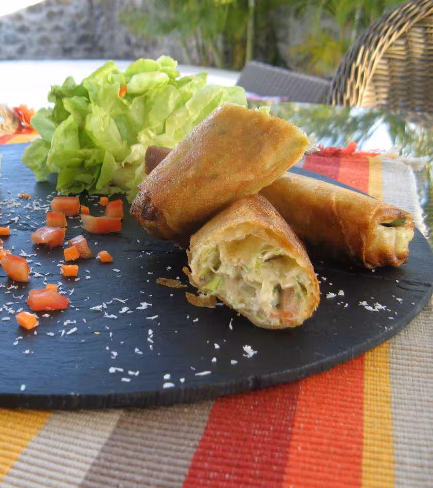 Nems au camarons legumes et pesto