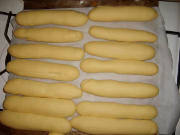 Petits pains a hot dog