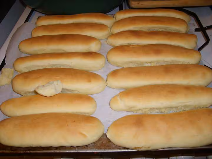 Petits pains a hot dog