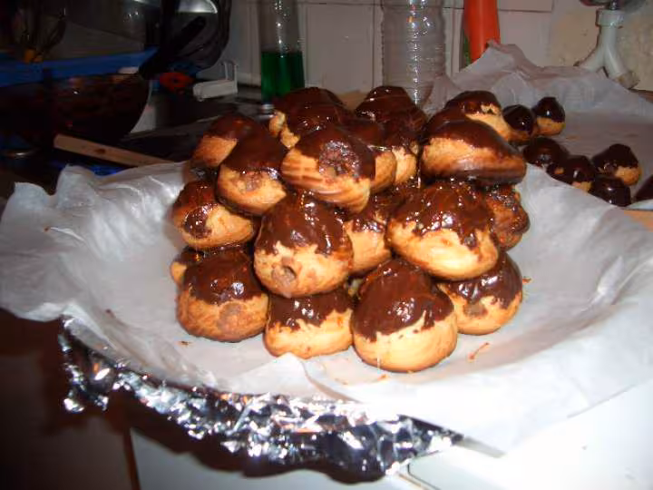 Piece montee de choux au chocolat 1