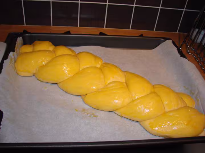 Brioche badigeonnee