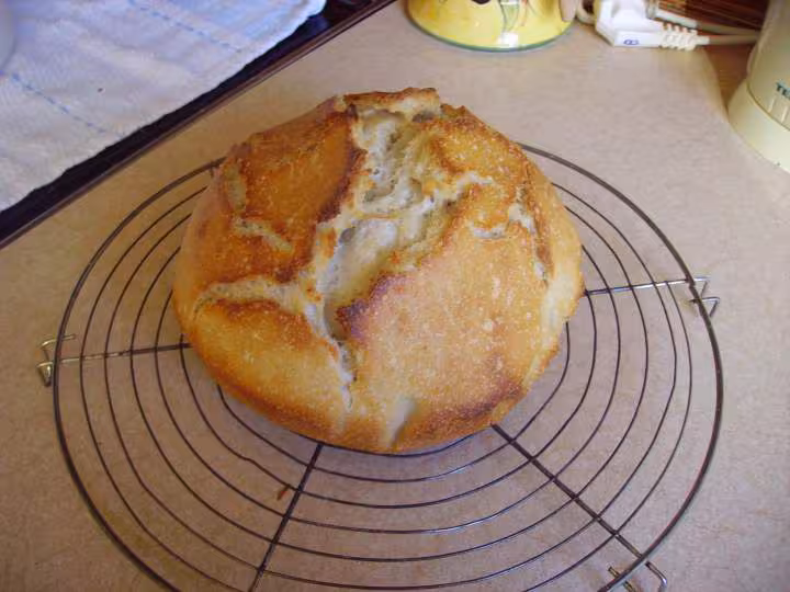 Le pain au levain en cocotte