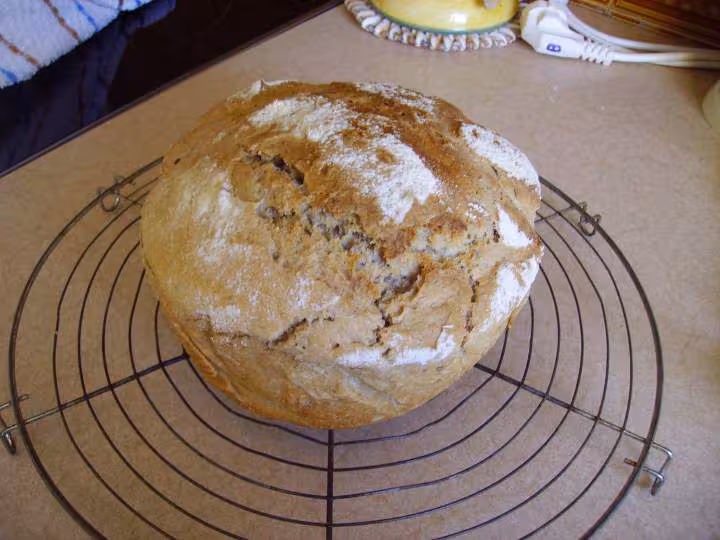 Mon pain au cumin et a l ail