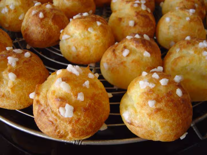 Chouquettes au sucre