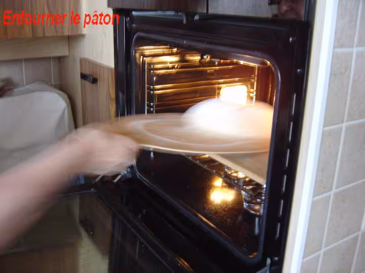 Enfourner le paton