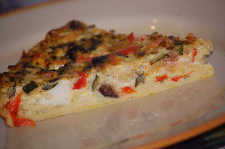 Clafoutis de grenadine mais avec du brie a la place du chevre