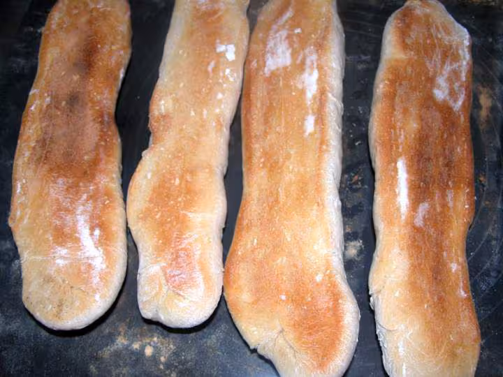 Demibaguette les dessous