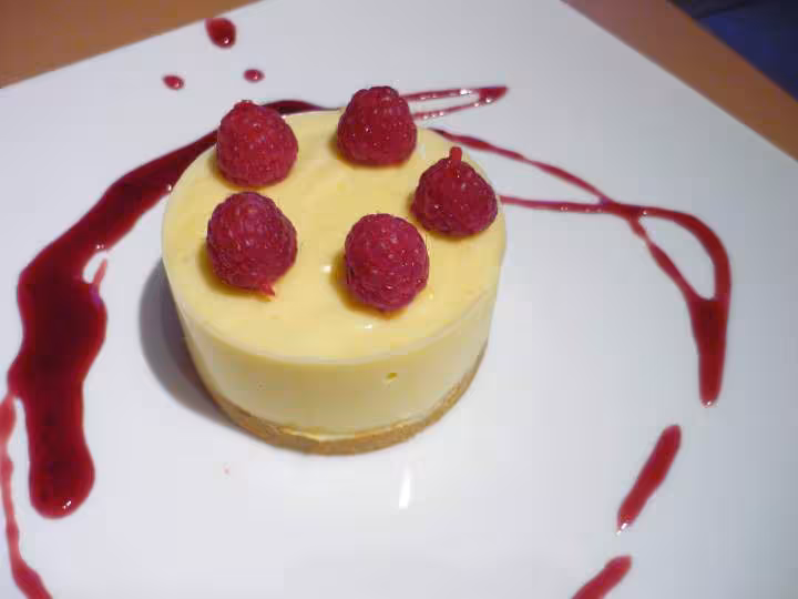 Entrmet creme citron et framboises