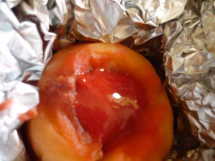 Papillottes de pommes a la gelee de groseilles