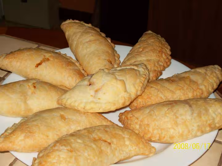 Chaussons feuilletes saumon fromage ail fines herbes