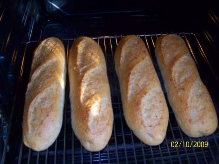 Les baguettes multi farines avec ajout de graines de sesame grillees et decortiquees et graines de lin