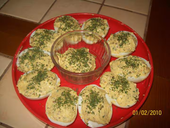 Oeufs mimosa alleges