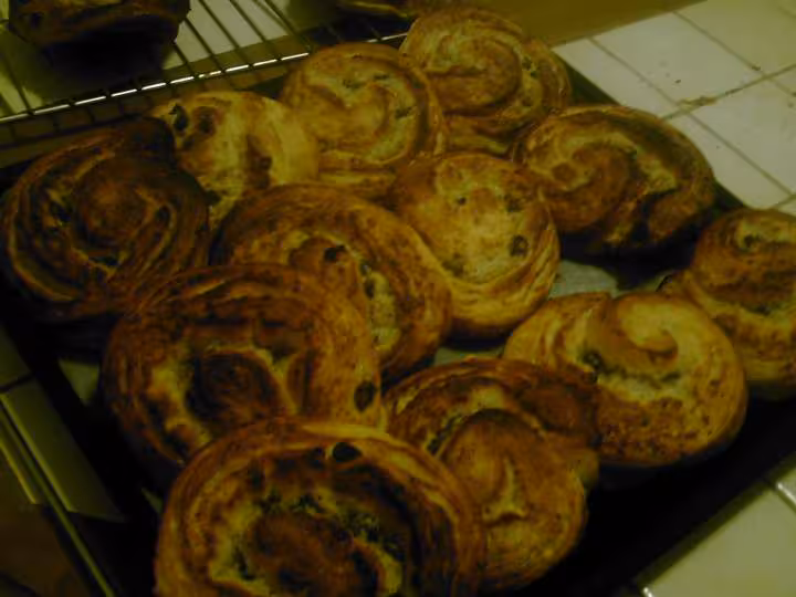 Pains aux raisins pate danoise