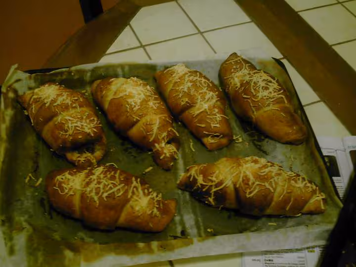Saucisses briochees au fromage ail fines herbes