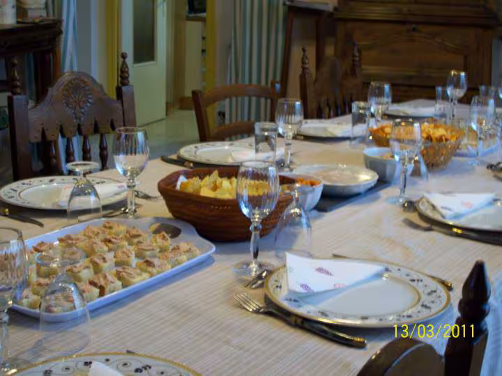 Une partie de la table anniversaire d estelle et mamyli