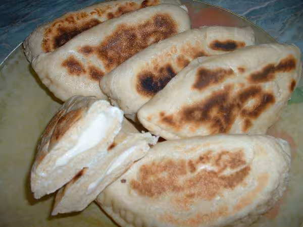 Cheese naans
