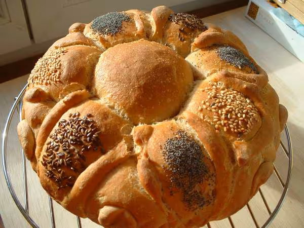 Miche fleurie et graines total levain