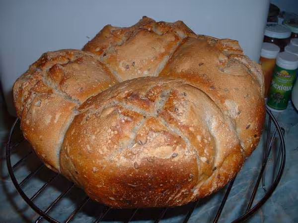 Miche multigraines au levain liquide cuite