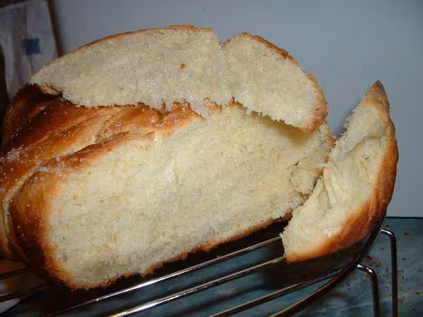 Mie de la brioche du boulanger