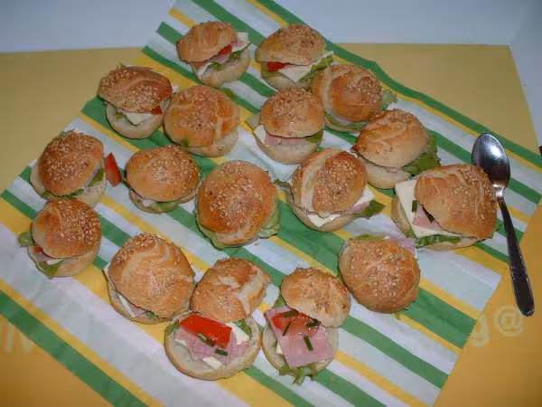 Mini hamburgers