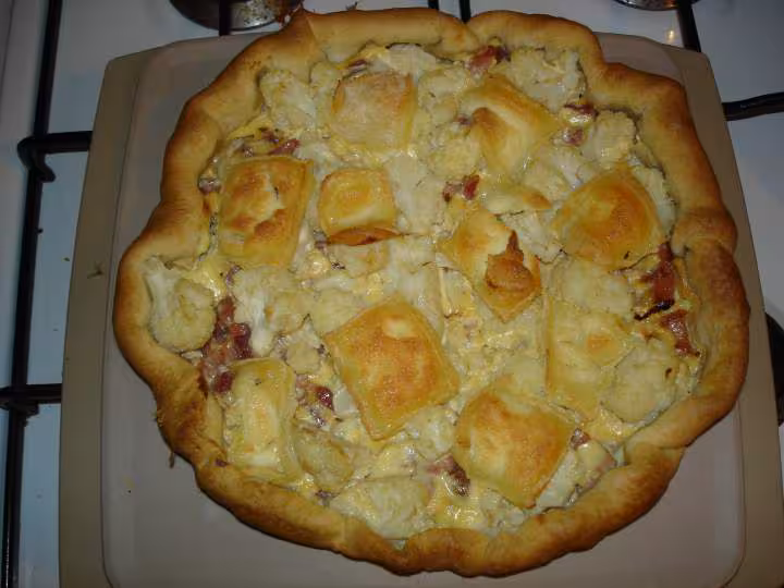 Tarte fine chou fleur lardons chevre