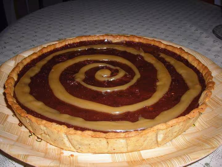 Tarte croquante au chocolat caramel cacahuetes