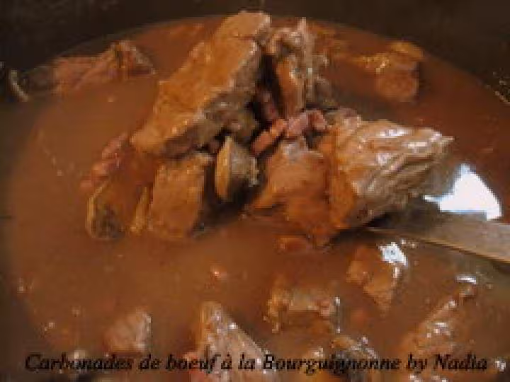 Carbonades de boeuf a la bourguignonne