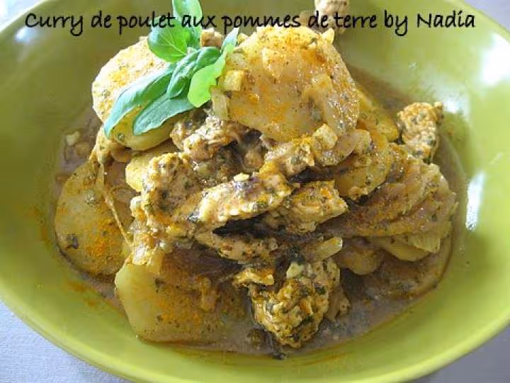 Curry de poulet aux pommes de terre