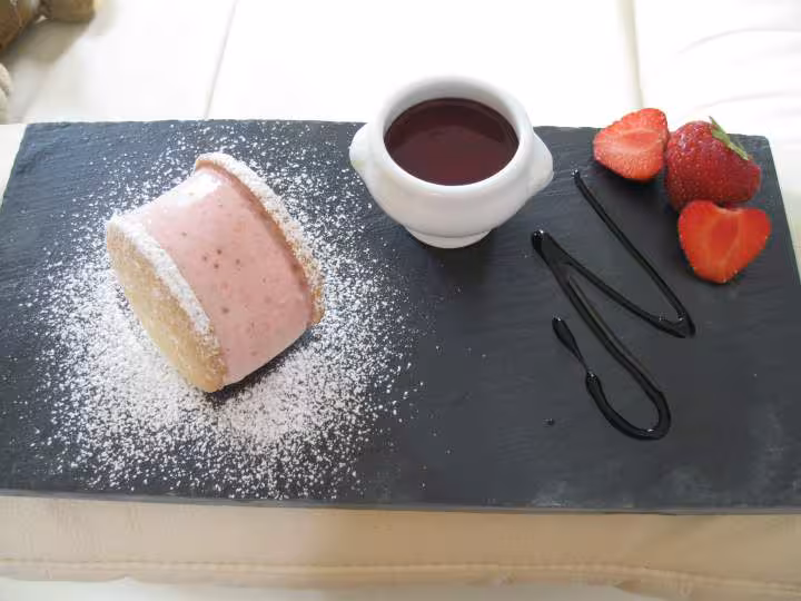 Mousse de fraise facon sandwich
