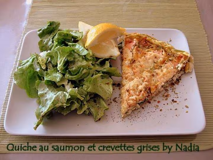 Quiche au saumon et crevettes grises
