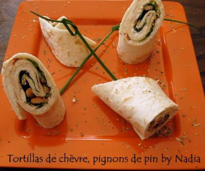 Tortillas de chevre pignons de pin et doucette